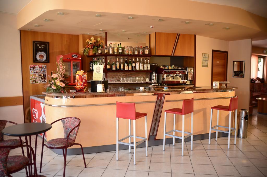 Hotel Gabry Cervia Eksteriør bilde